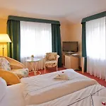Park-hotel فندق 4*